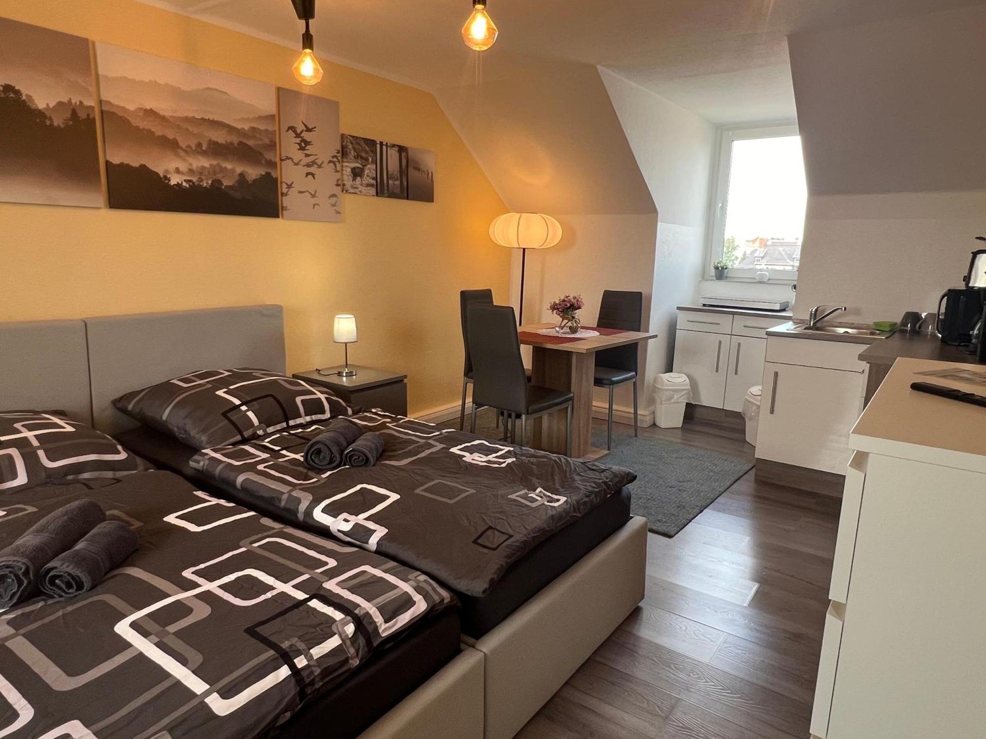 Fruehauf Apartment *